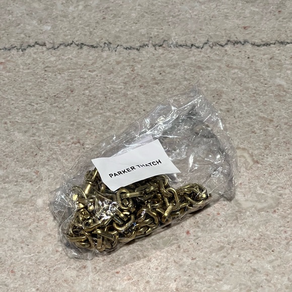 Parker Thatch Gold Link Crossbody Chain Bag Strap - OS - New in Org. Packaging - Picture 8 of 9